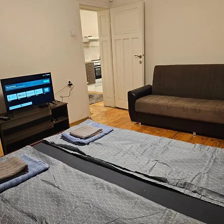 Super 2br Free Parking *